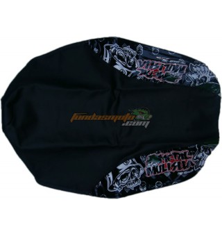 Funda de Asiento Metal Mulisha Crypton - Grip Funda de Asiento Metal Mulisha Crypton - Grip